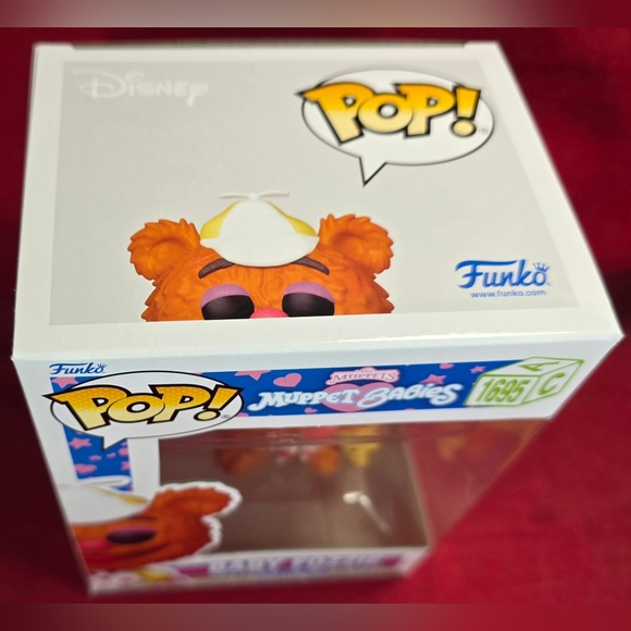 Baby Fozzy Funko #1697 (Nib) With Pop Protector - Picture 4 of 7